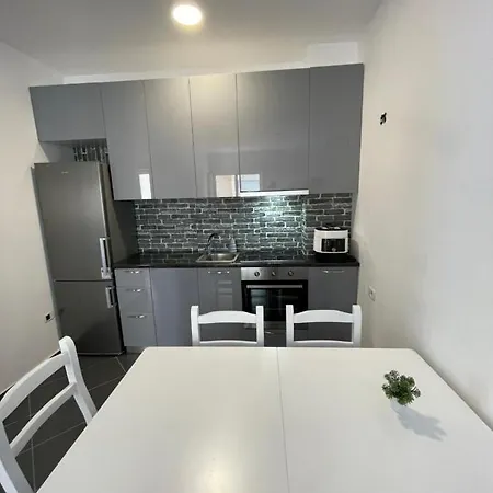 Apartment Big Family Durres