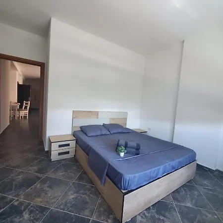 Big Family Apartment *